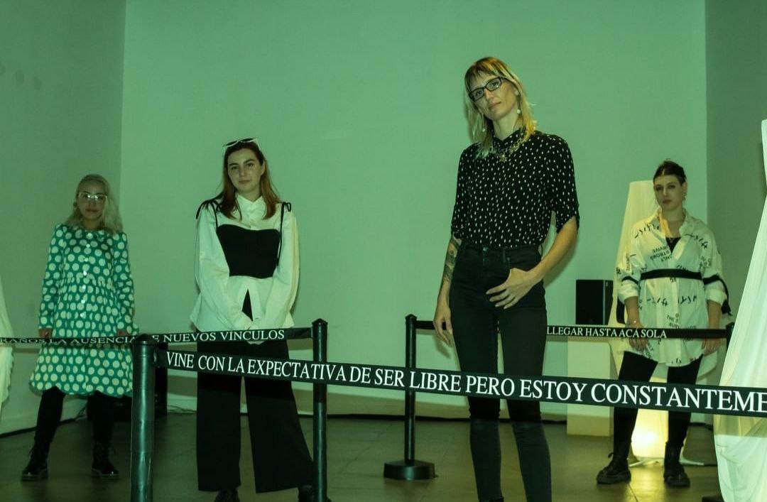 Dislocación en CASO Colectivo Hackelarre en la inauguración de la obra